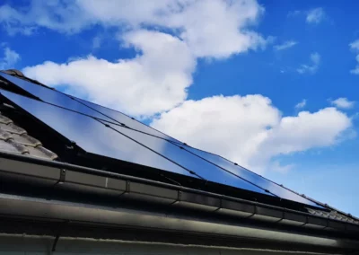 Piramidedak zonnepanelen