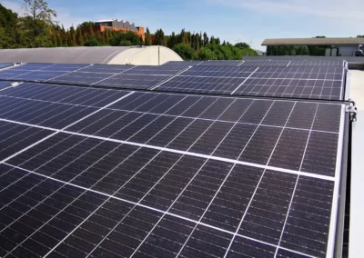 Zonnepanelen op bedrijfsgebouw Herentals